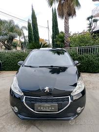 Peugeot 208 1.2 VTi 82 CV 5 porte Allure