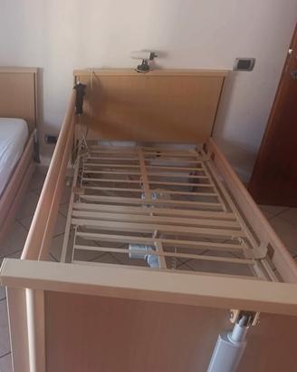 Letto per anziani o disabili