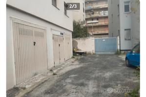 Garage box auto
