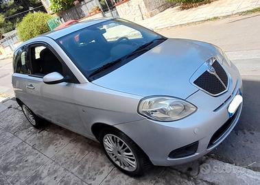 Lancia Ypsilon 1.2 Argento