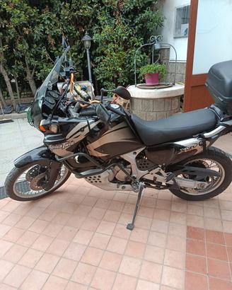 Honda Africa twin 750