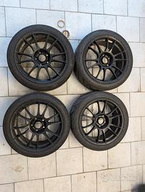 OZ ultraleggera 17"+Toyo Proxes R888R