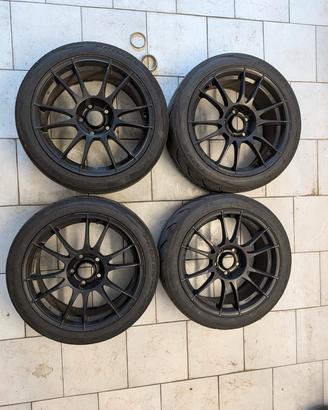 OZ ultraleggera 17"+Toyo Proxes R888R