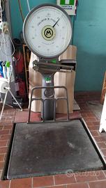 Bilancia Italiana Macchi