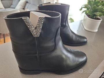 Stivaletti marca "Via Roma, 15"