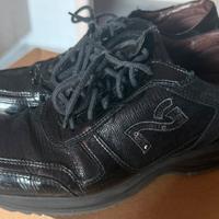 Scarpa da donna nero giardini