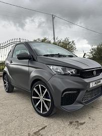 Aixam GTO 2022 Grigio Opaco con Dettagli Blu