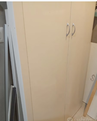 Porta doppia anta per ripostiglio armadio a muro