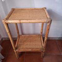 tavolino in vimini