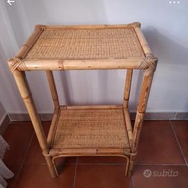 tavolino in vimini