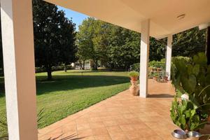 Prestigiosa Villa Singola con parco privato -Solfe