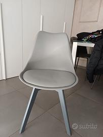 Sedie scandinave grigio