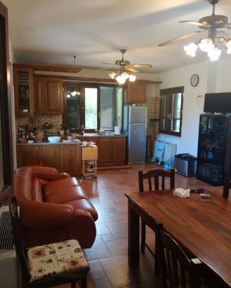 Cucina angolare legno massello