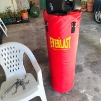 sacco boxe Everlast + guantoni