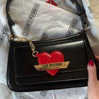 Bella borsetta Love Moschino