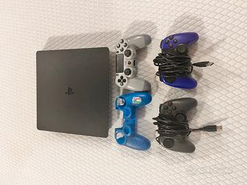 PlayStation 4 Slim + 3 Controller + Cover Silicone
