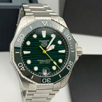 Tag Heuer Aquaracer Professional 300 automatic