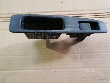 Pulsante alzavetri posteriore destro Qashqai