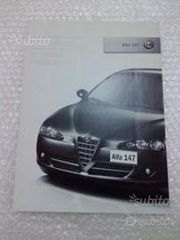 Alfa Romeo 147 dépliant colori carrozzeria interni