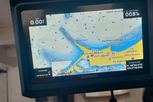 GPS/plotter Garmin Cartografico poco usato