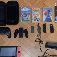 Nintendo swittch con giochi e accessori