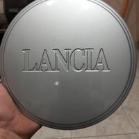 borchie lancia Thema lx