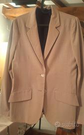 Completo giacca e pantalone carla g