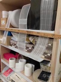 espositori in rovere chiaro 