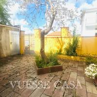 Casa singola con due unità