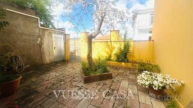 Casa singola con due unità