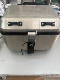 baule in alluminio con staffa XADV