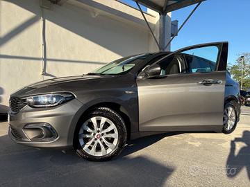 Fiat Tipo 1.6 Mjt S&S 5 porte Lounge