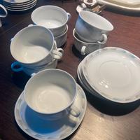 Servizio ciotole per brodo zuppa