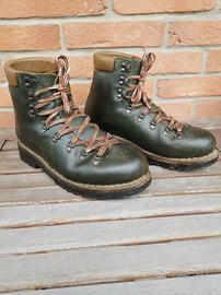 scarponi da montagna