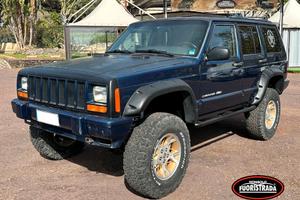 Jeep Cherokee 2.5 TD 5 Porte Sport