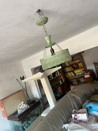 Lampada verde menta – metallo traforato vintage
