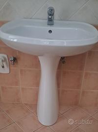 sanitari bagno lavandino, bidet e water 