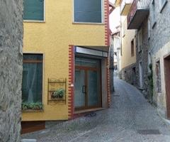 Trilocale ristrutturato su 2 livelli - Esino Lario