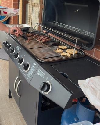 Barbeque 4 fuochi +1 a Gas