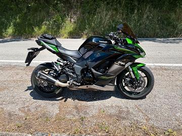 Kawasaki Ninja 1000 sx superaccessoriata!
