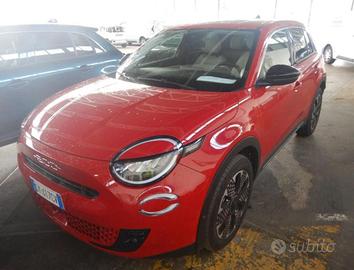 FIAT 600 Hybrid 110 CV DCT MHEV La Prima