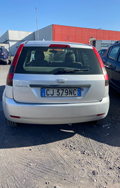 Ford fiesta 5 porte 1.200 benzina