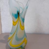 Vaso in vetro opaco opalino