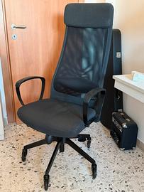 IKEA Markus con ruote per parquet
