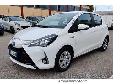 Toyota Yaris 1.5 Hybrid 5 porte Cool neopatentabil