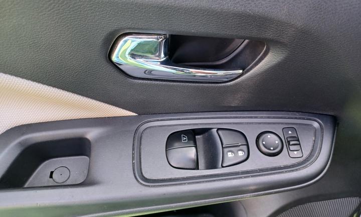 Nissan Micra IG 71 5 porte Acenta