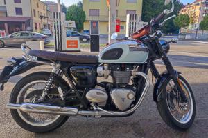 Triumph Bonneville T120 Chrome Edition 2023