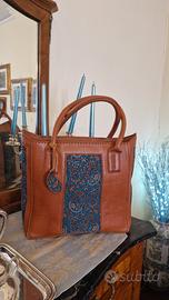 Borsa artigianale in vera pelle e tessuto  Persian