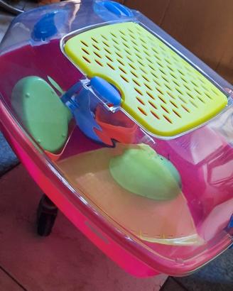 Casetta per criceti super accessoriata