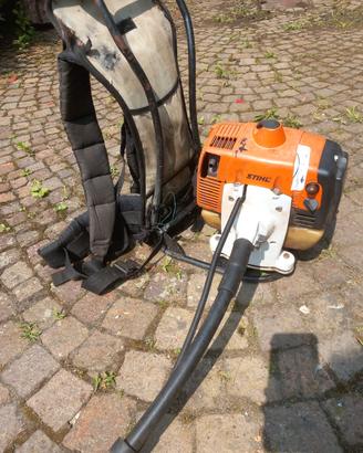 Decespugliatore STHILL a zaino